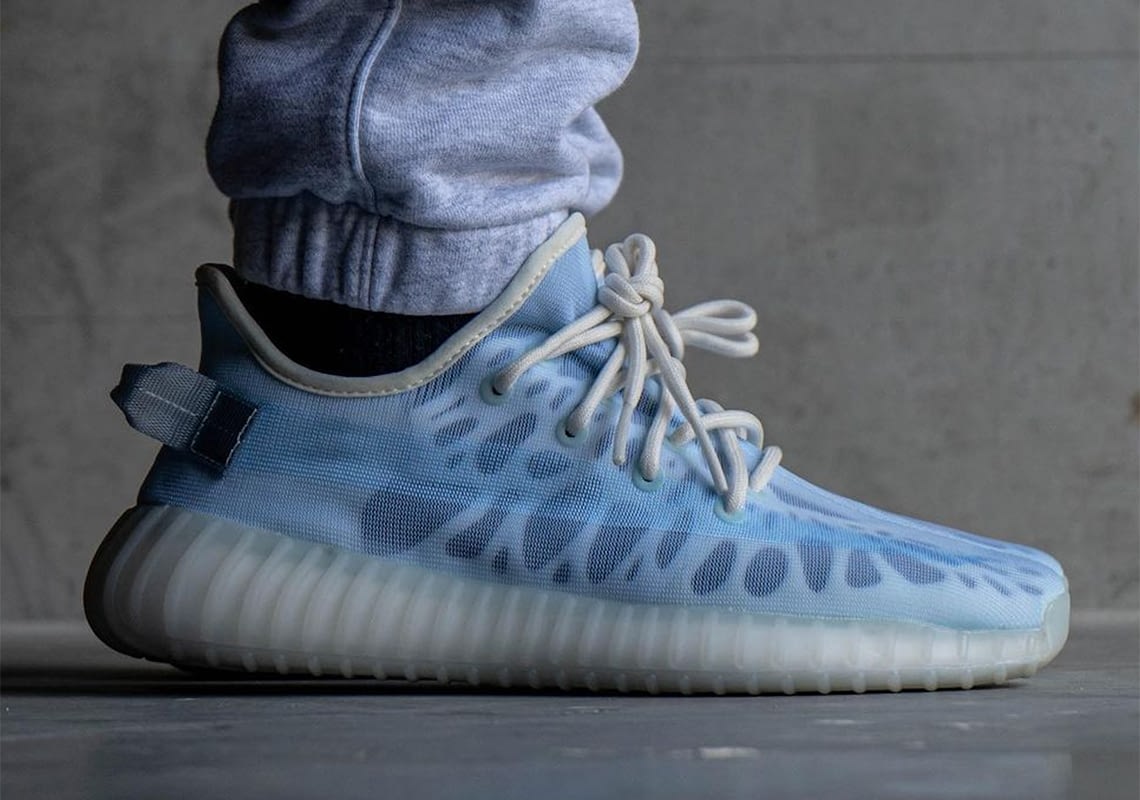 yeezy 350 light blue